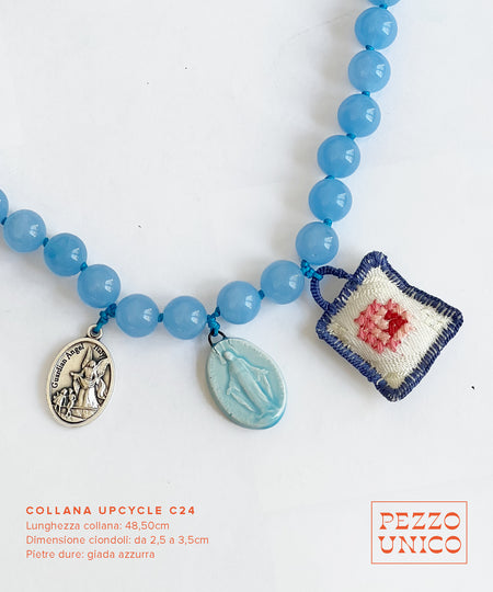 Collana "UPcycle" pietre dure azzurre, ceramica e ciondoli ricamati