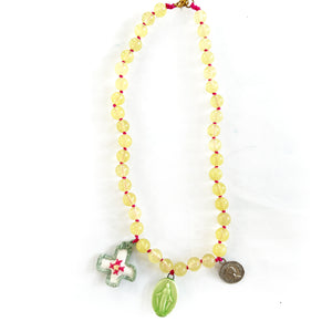 Collana "UPcycle" con pietre dure, ceramica e ciondoli ricamati