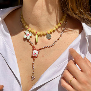 Collana "UPcycle" con pietre dure, ceramica e ciondoli ricamati