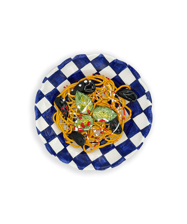 Piatto decorativo "Spaghetti con le cozze" in ceramica smaltata