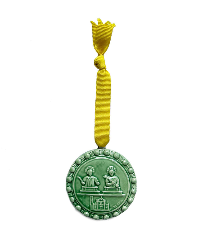 Medaglione “Santi Cosimo e Damiano con Santuario di Oria” in ceramica (S)