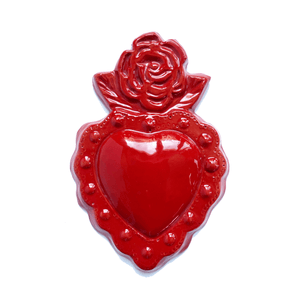 Sacro cuore con rosa in ceramica smaltata